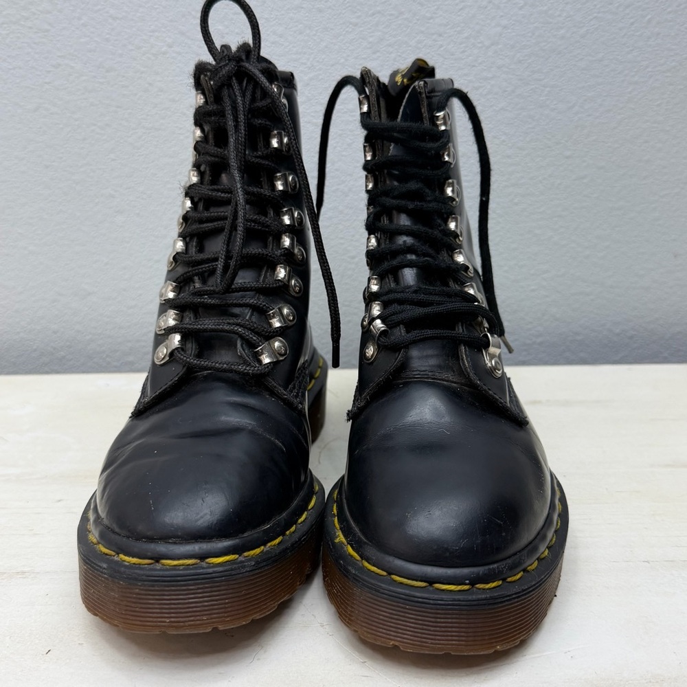 Dr. Martens Black Patent Leather Y2K “Made In England” Boots Size 8 - Picture 5 of 7